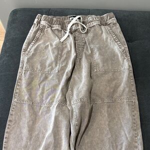 Gap cargo pants